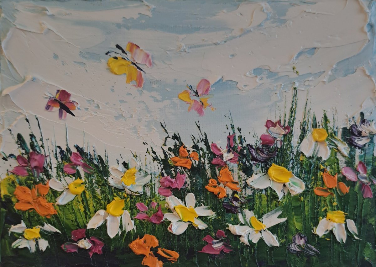 Impressionistic Botanical Oil Painting By Oksana Fedorova, 7 X 5", Daisies And Butterfly, Original Artwork