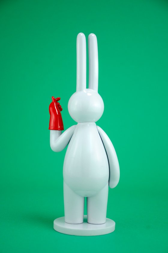 THE WORLD OF IN-JOKES: Love-Hate Paradox