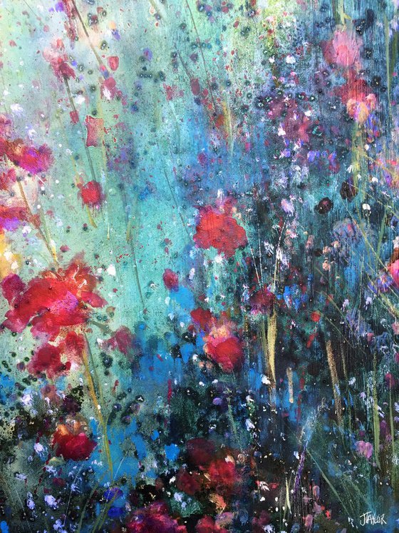 The Moon & The Poppies