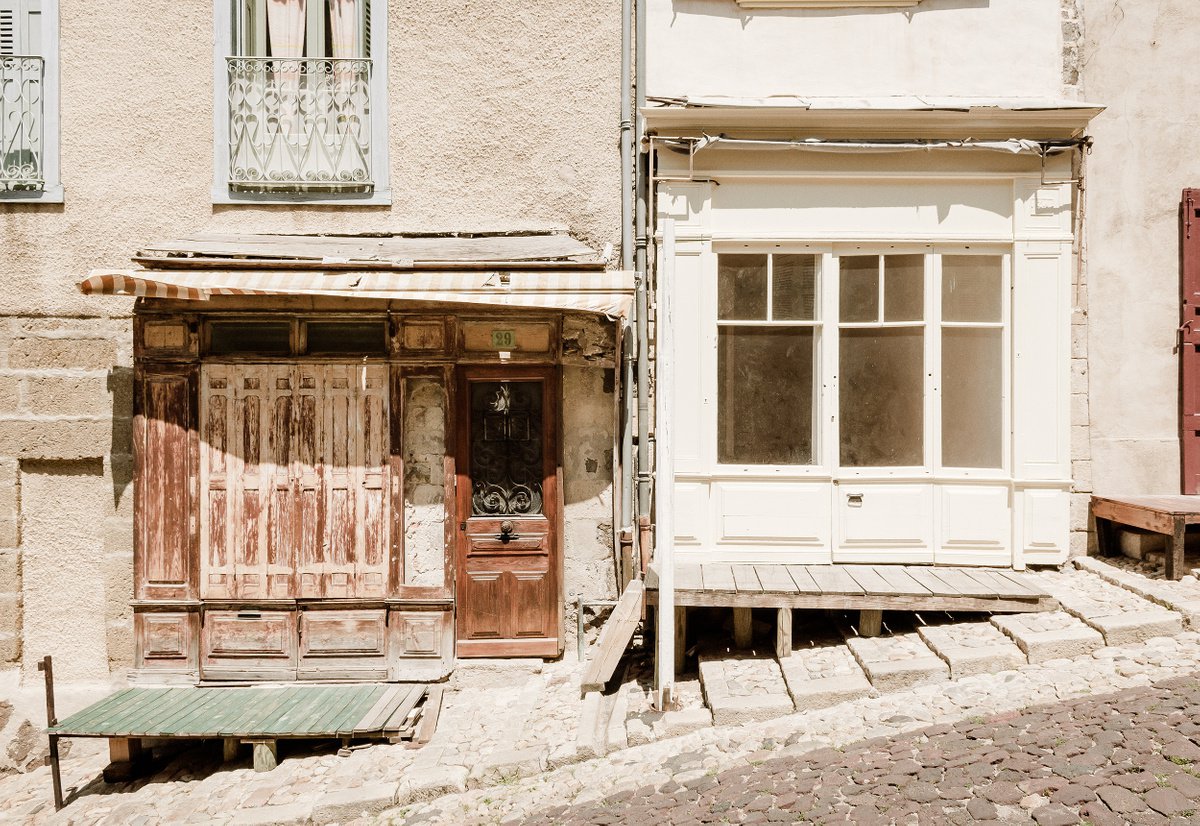 Shabby Chic in South of France II by Tom Hanslien