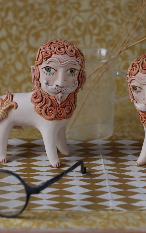 Pair of guardian Lions. by Elya Yalonetski