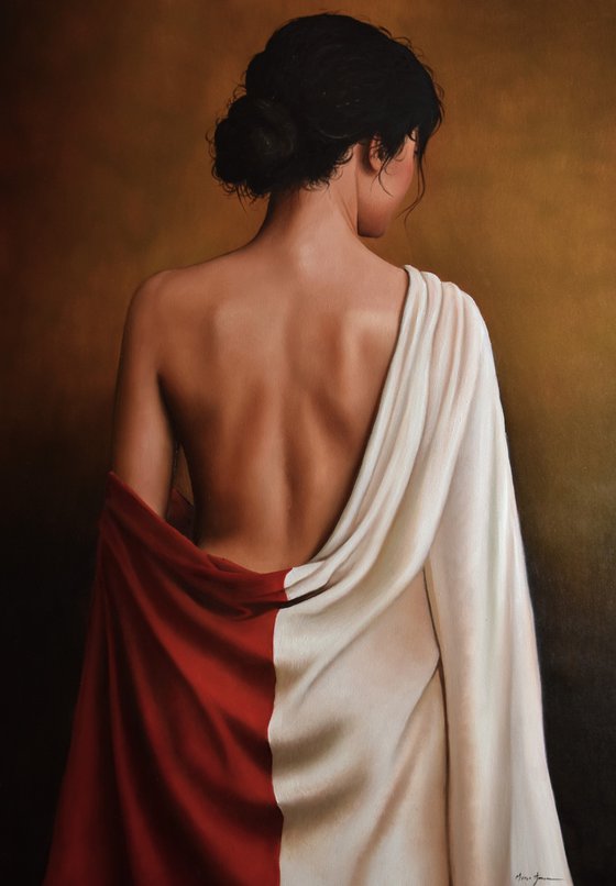 Red Whisper, White Echo