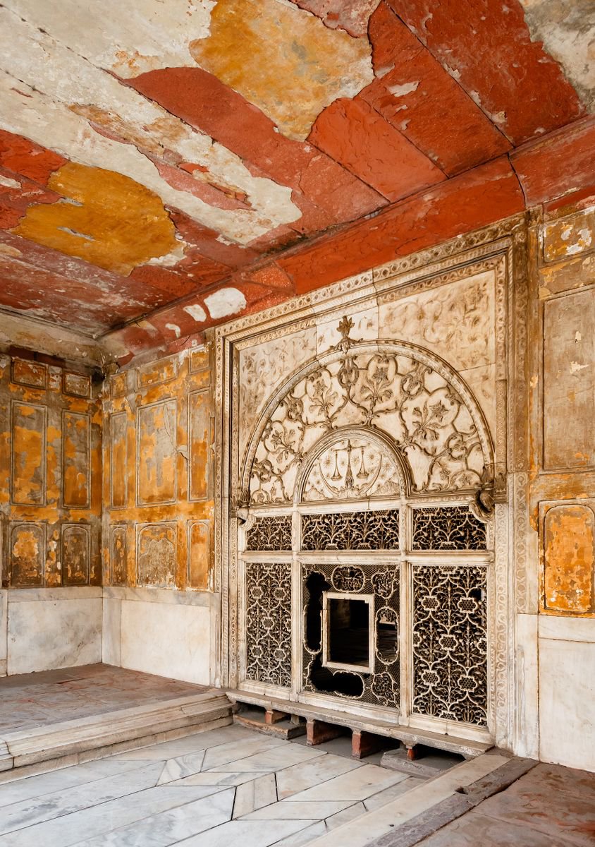 Photorealistic Cityscapes Photograph By Tom Hanslien, 33 X 47", Khas Mahal At The Red Fort, New Delhi, Original Artwork