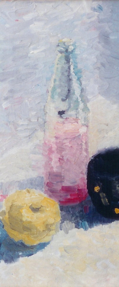 Still life with yellow apple by Lia Chechelashvili