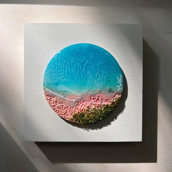 Pink sand - Miniature ocean painting