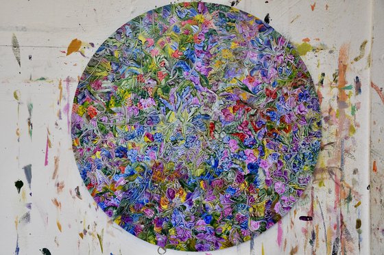 Round Summer Flower Paintings