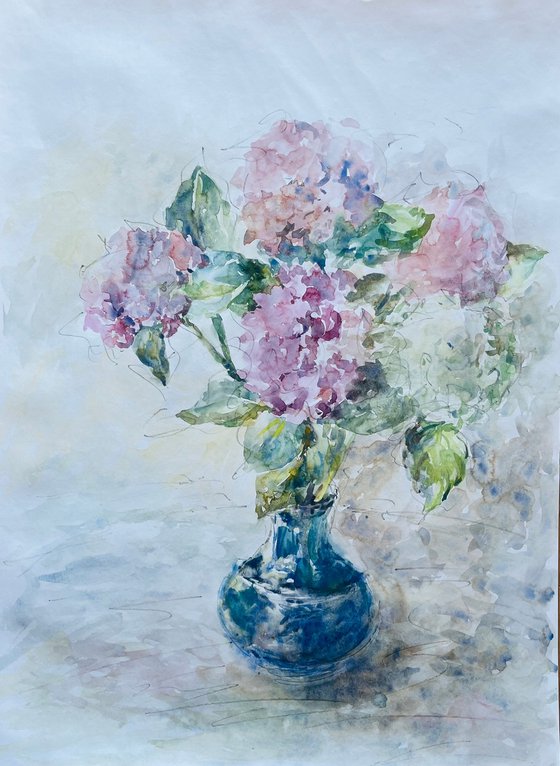 Hydrangea in vase. 30in.x22in