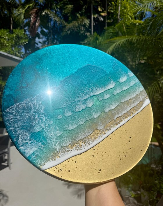 Round ocean #108
