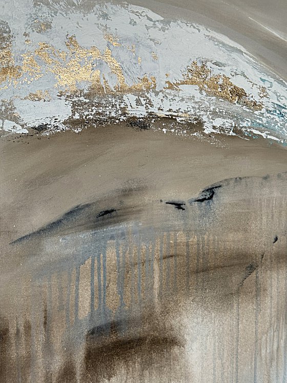 Moment Between Forms. golden accents