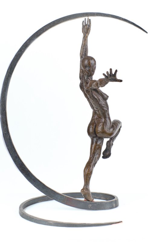 Still Dancing II - Edition 3 of 5 - Kinetic Sculpture by Rebecca Ainscough - Sculpture