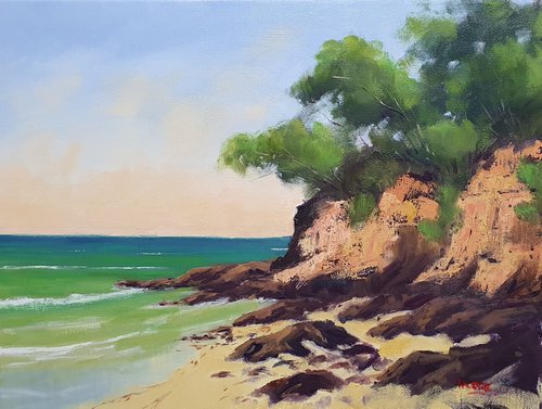 Sandy Cliffs At Noosa by Rod Moore