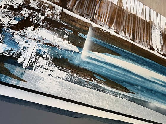 Deep Current in Blue and Earth