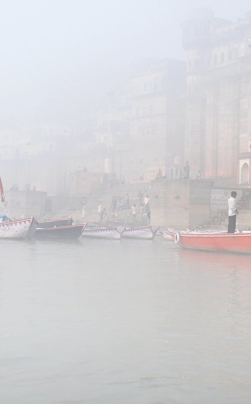 Varanasi Ghats by Jacek Falmur