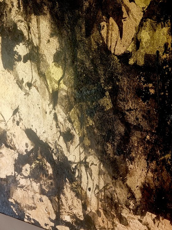 Obsidian Gold