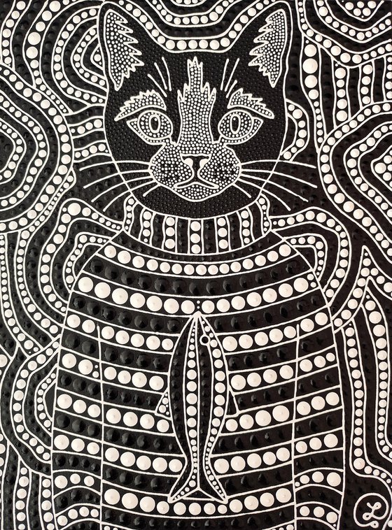 Hypnotic Cat 2