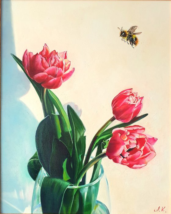 "In oriental style. "  still life summer  tulip bumblebee  white liGHt original painting  GIFT (2021)