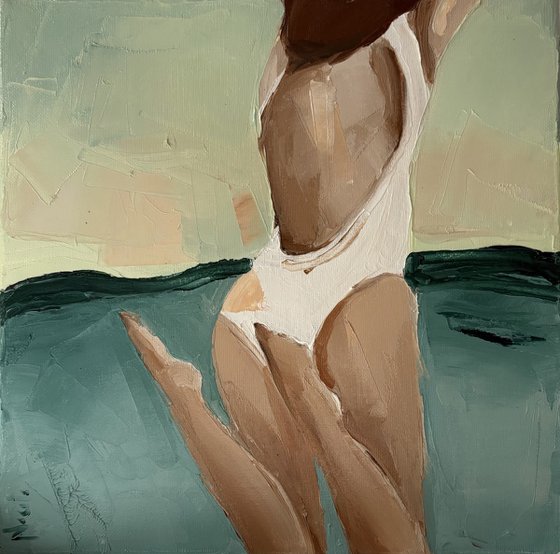 The jump on the sea horizon