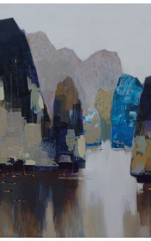 Dawn in Halong Bay by The Khanh Bui