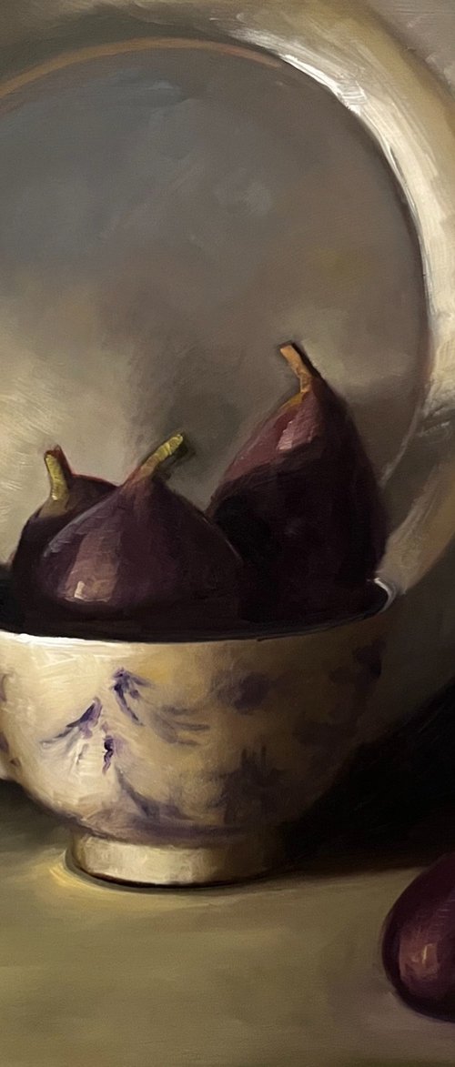 Figs and silver bowl by Susie Cornwall