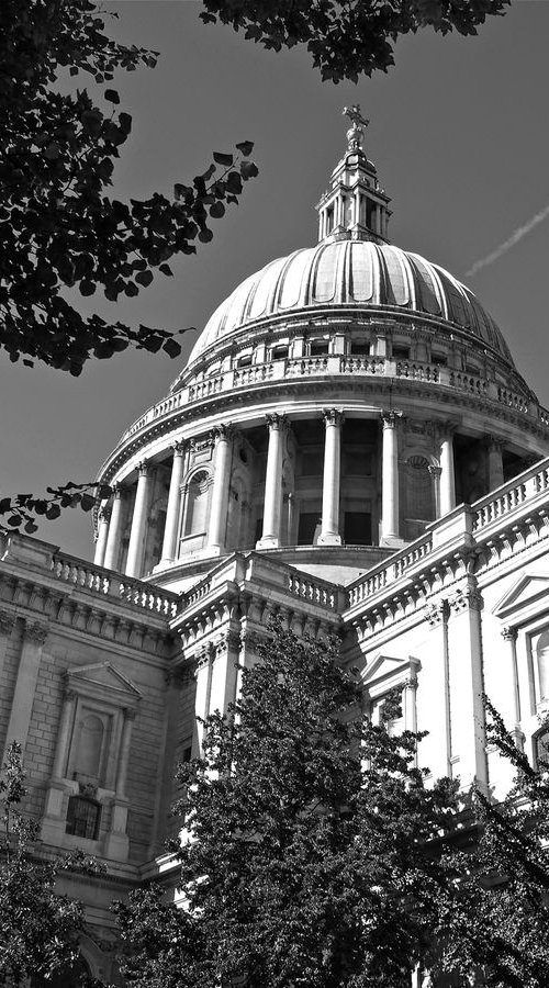 St. Paul's Cathedral, London by Alex Cassels