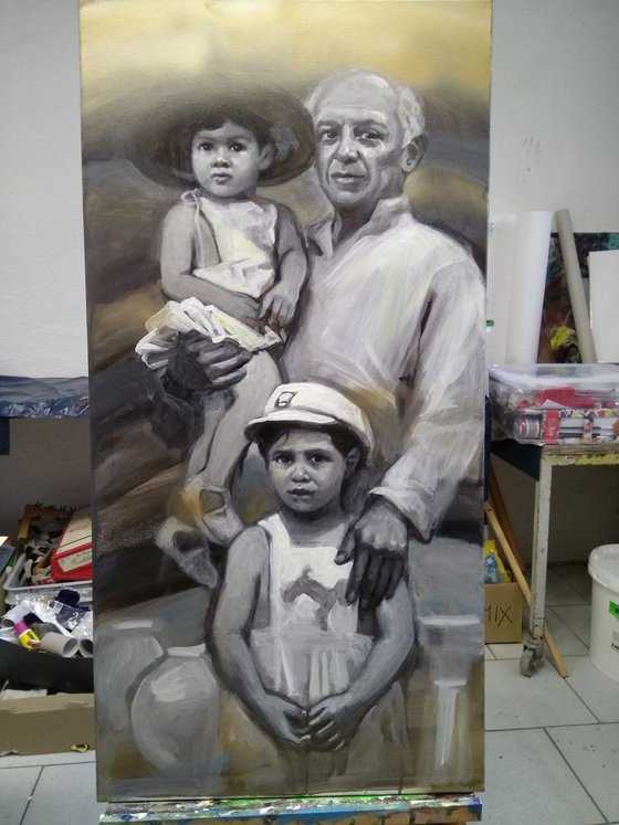 The portrait of Pablo Picasso with his kids