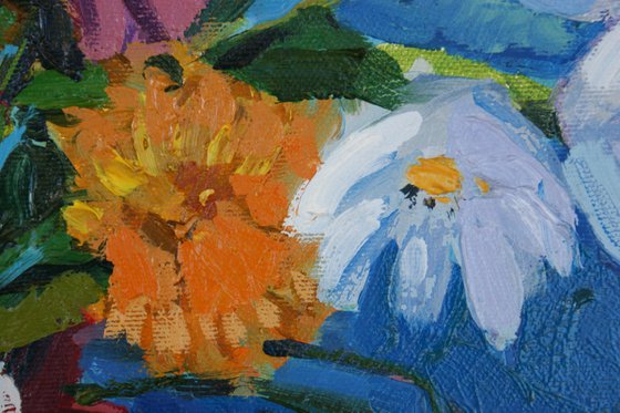 Vase of flowers