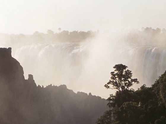 The Smoke That Thunders