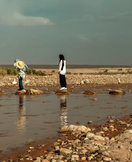 Passage à gué, Maroc by Lionel Le Jeune