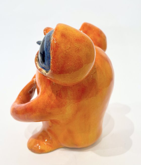 Amazing Singing Frog