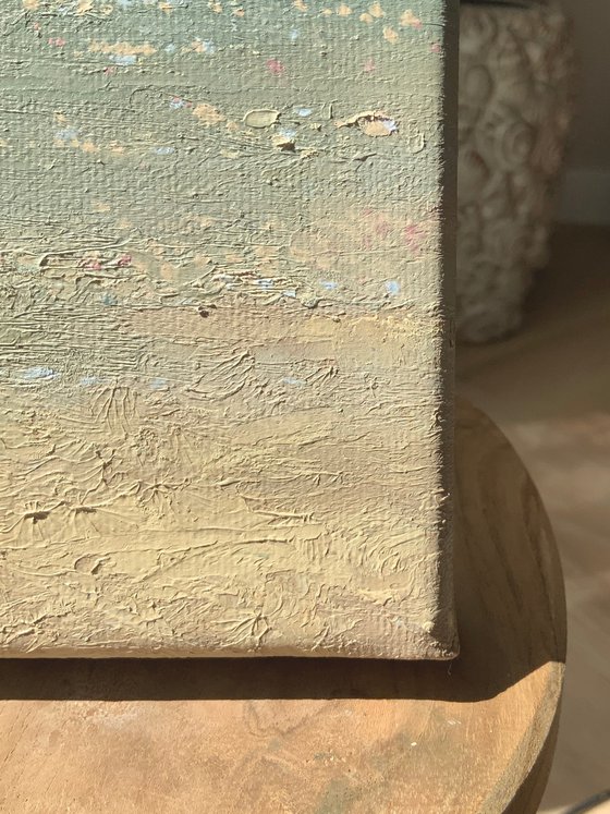 Tiny II, sea horizon
