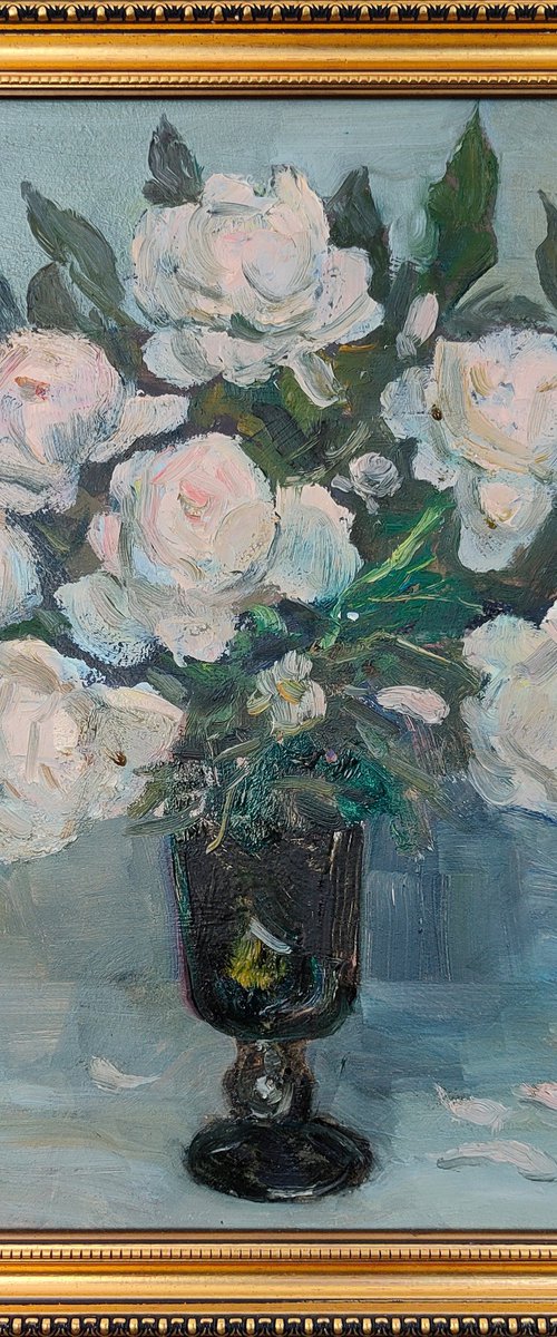 White peonies by Viktor Mishurovskiy