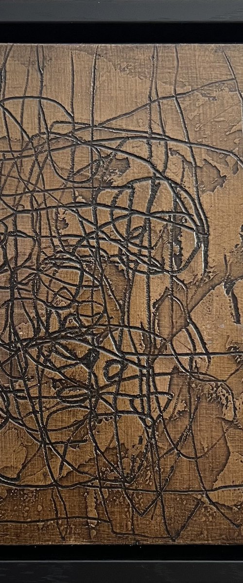 Bronze Labyrinth by Armen Vahramyan