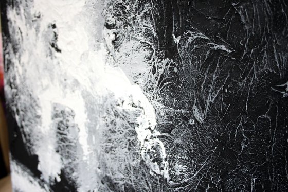 Black and White Abstract Painting  / Saga N73