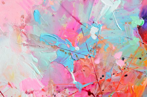 Colorful Signals of the Trees