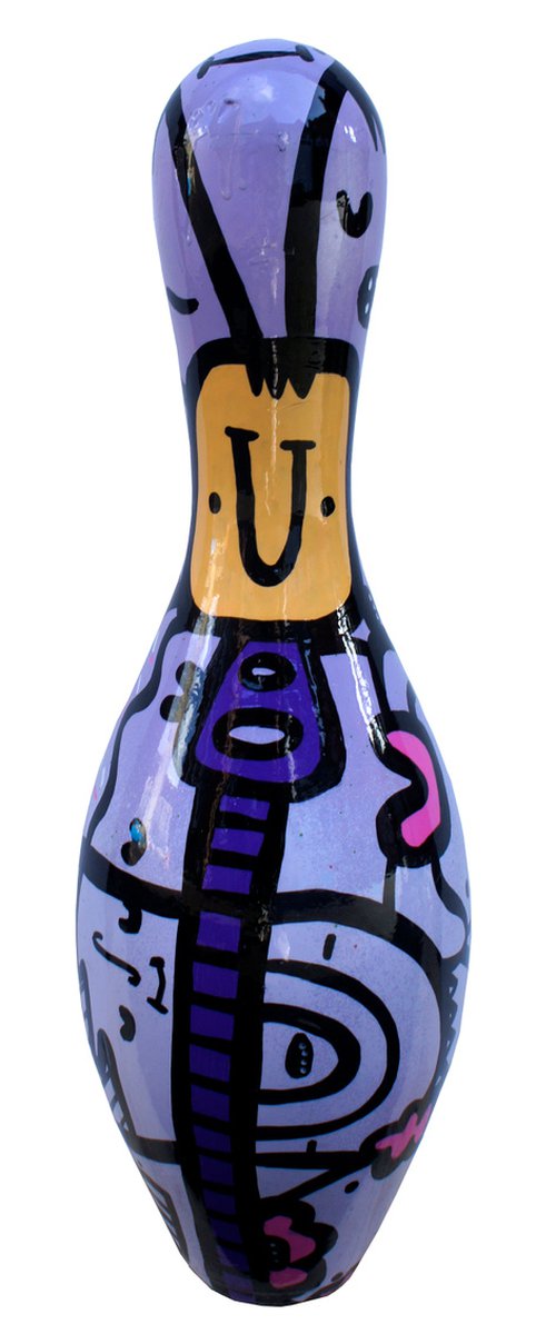 Happy Pin (Lilac) by Kev Munday