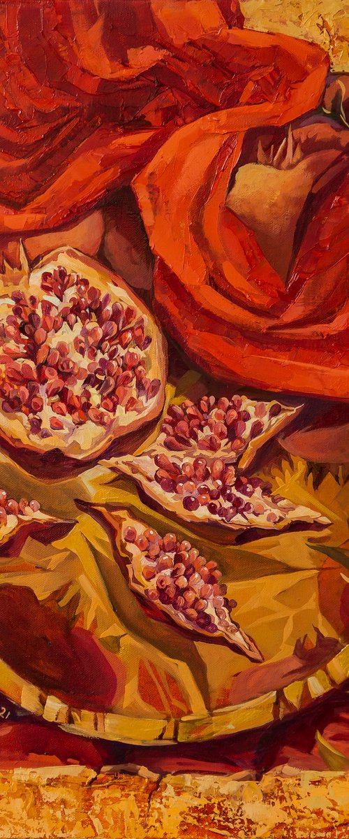 Happiness on a plate 2 by Natalia Yampolskaia