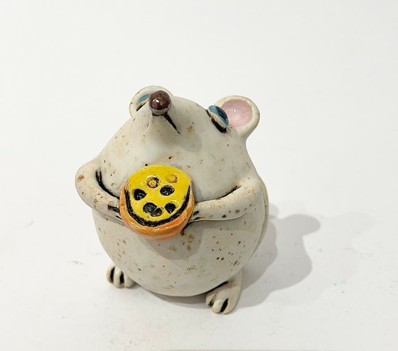 White Charming Mouse