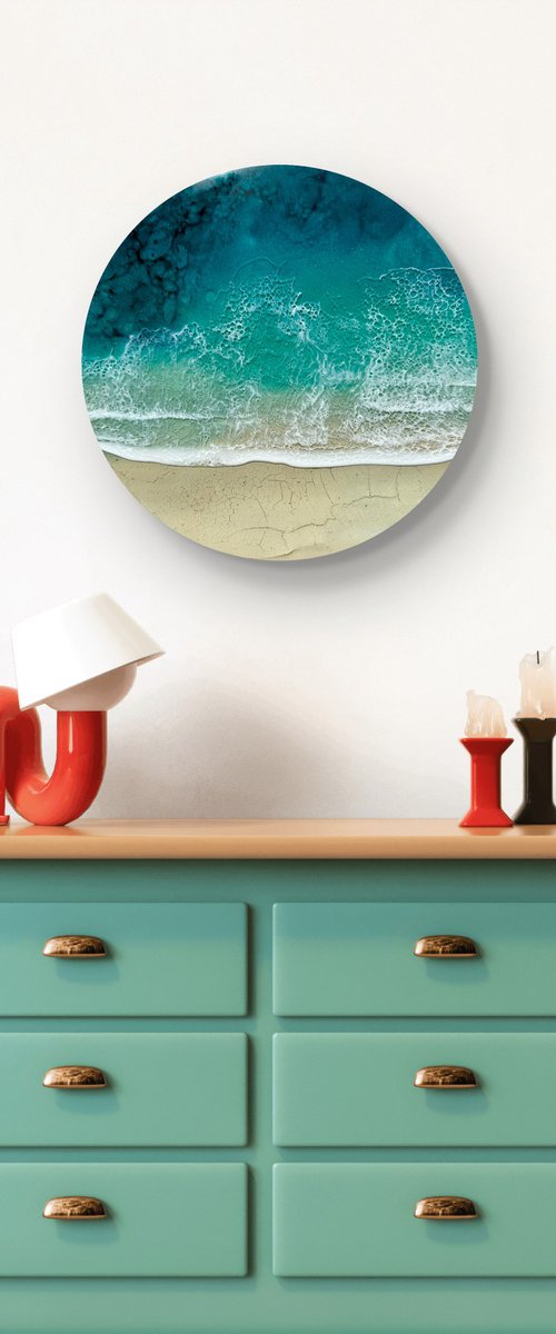 Round ocean #106 by Ana Hefco