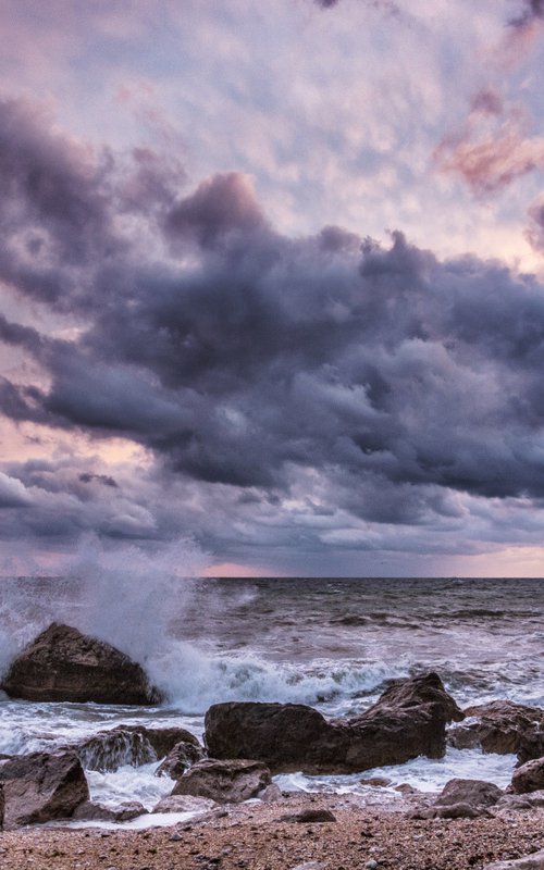 Waiting for the storm by Vlad Durniev