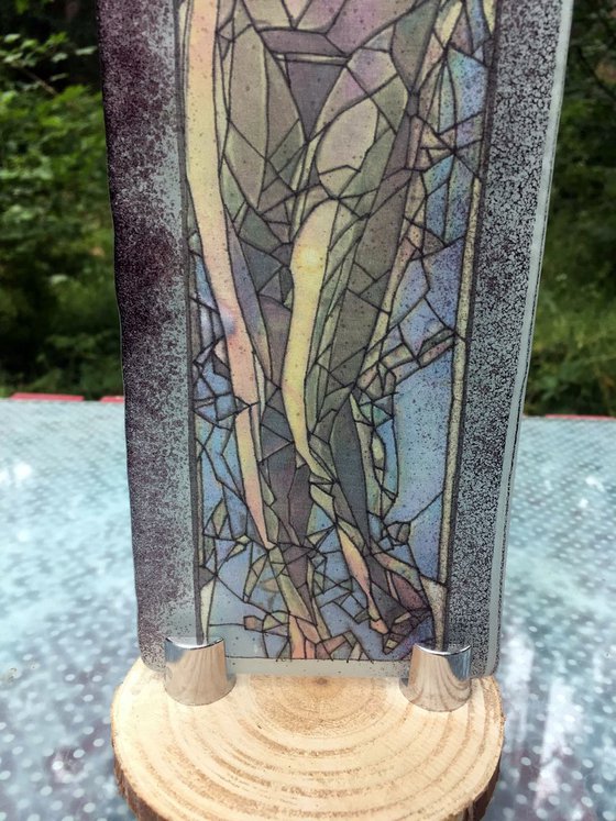 'Shattered nude' - cast glass silk drawing