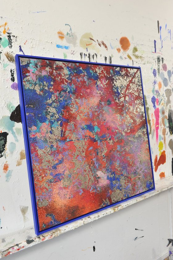 Blue &amp; Red Chestnut