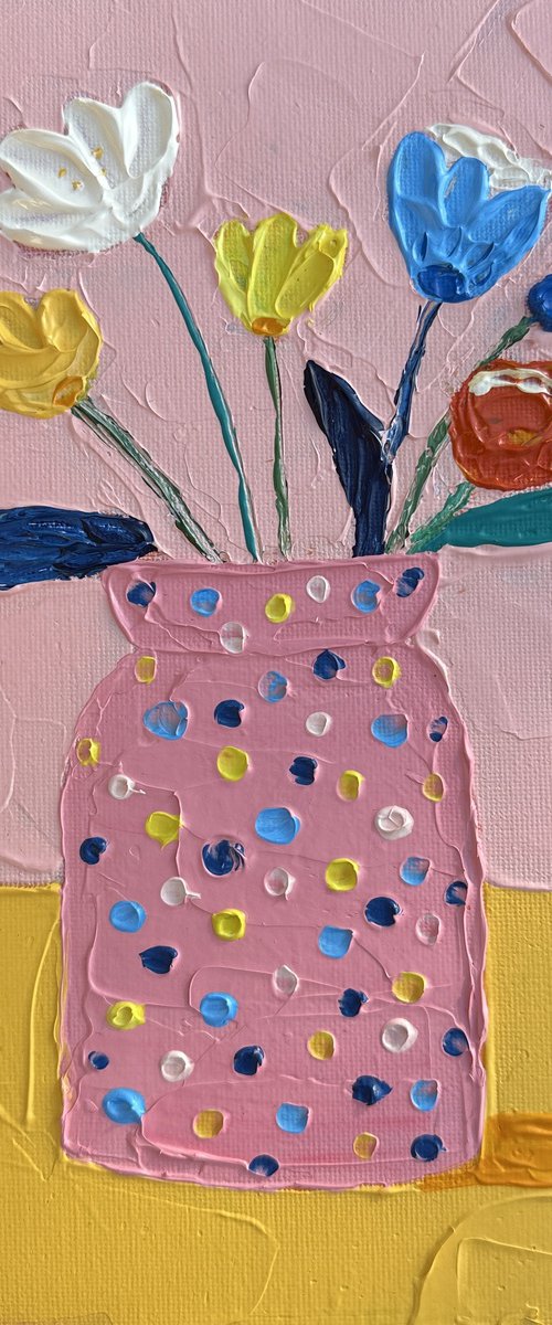 Polka dot pink vase by Guzaliya Xavier
