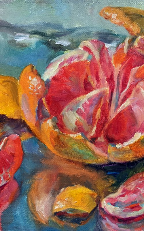 Grapefruit 2 (from the series "Citrus fruits on a mirrored tray") by Liudmyla Chemodanova