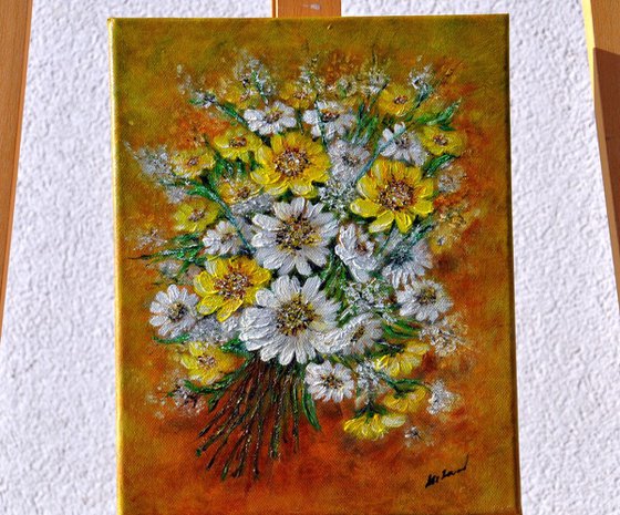 Bouquet of yellow-white flowers...