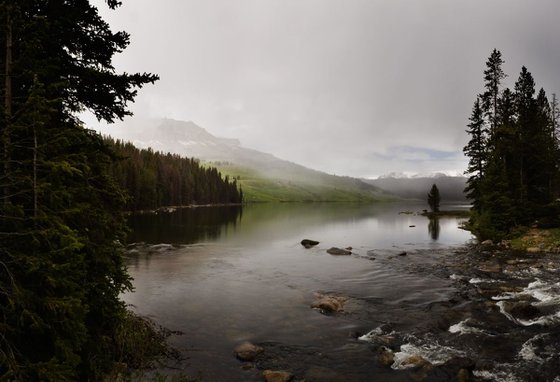 Mystic Beartooth Lake