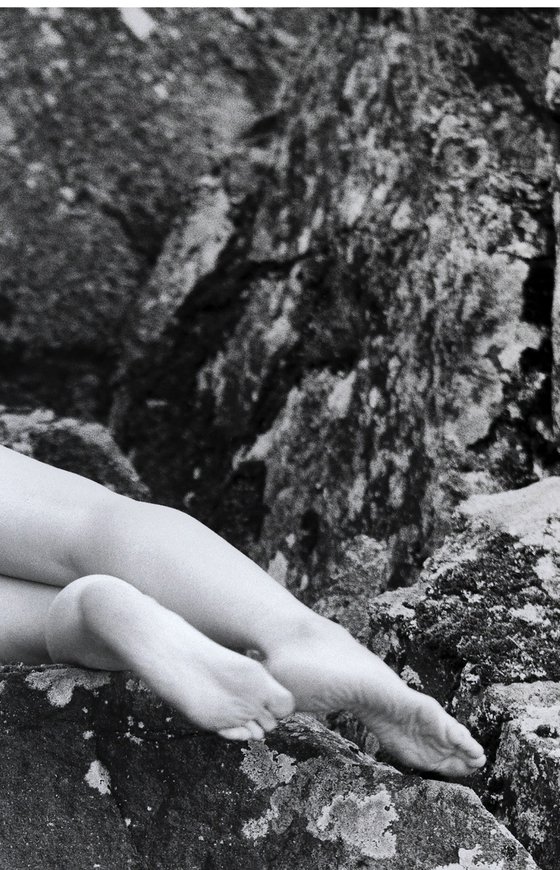 Stones. BW Nude.