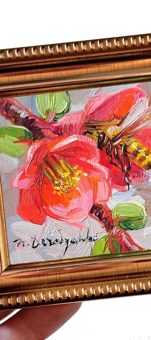 Bee by Nataly Derevyanko