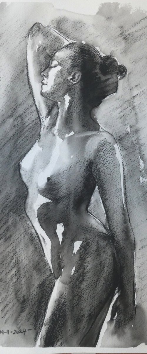 Standing female nude by Rory O’Neill