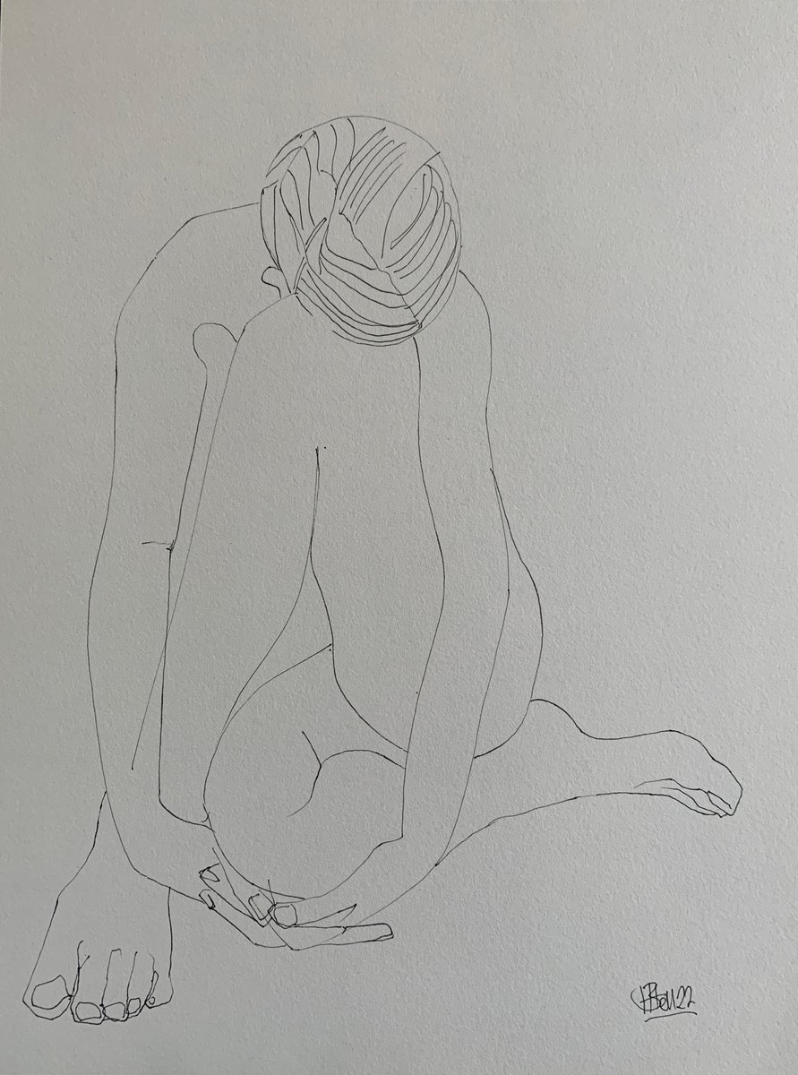 Curled female nude by Hanna Bell