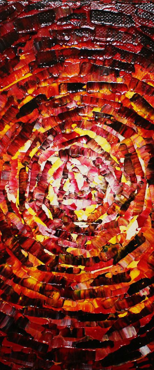 Small shine of red yellow glow by Jonathan Pradillon